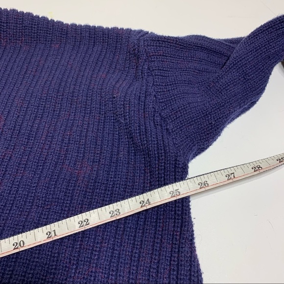 Lord and Taylor L boxy turtleneck sweater - Picture 4 of 6